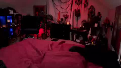 Snapshot of mzjadenyxxx chatting on October 13, 2:25 am Jade Nyxxx online show from October 13, 2:25 am
