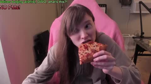 Natalie Marlo online show from April 5, 7:06 am