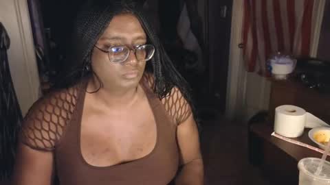 Naomi online show from December 3, 6:17 am