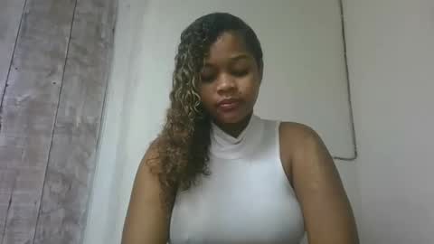 natachazz online show from April 7, 8:48 am