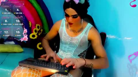 natasha_clifford online show from October 24, 4:06 am