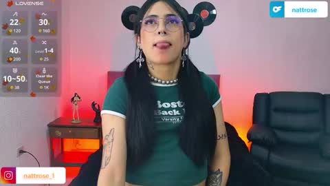 Snapshot of nattrose_ chatting on September 10, 11:31 am Natt online show from September 10, 11:31 am