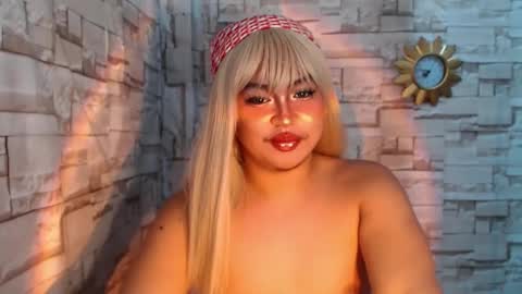 Snapshot of naughty_ursula21xxx chatting on January 25, 12:19 pm naughty_ursula21xxx online show from January 25, 12:19 pm