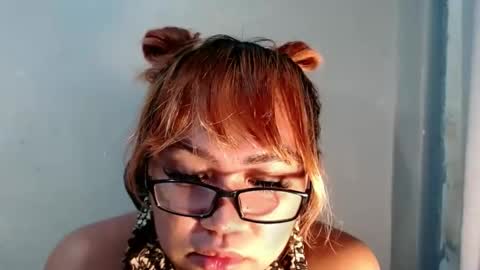 Snapshot of naughty_ursula21xxx chatting on September 18, 5:07 pm naughty_ursula21xxx online show from September 18, 5:07 pm