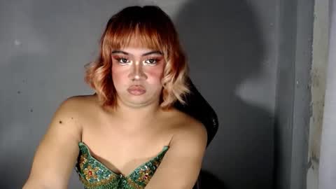 naughty_ursula21xxx online show from November 26, 12:40 pm