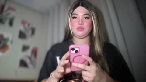 Rose Wilson online show from January 26, 4:30 pm