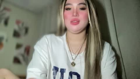 Rose Wilson online show from February 11, 5:07 pm