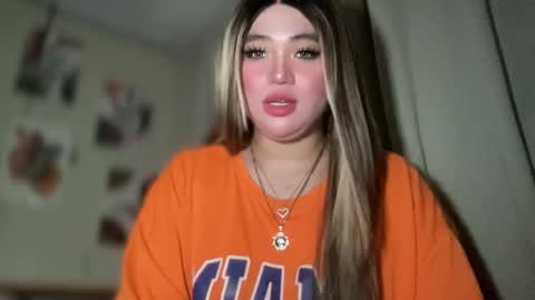 Rose Wilson online show from February 14, 6:23 am