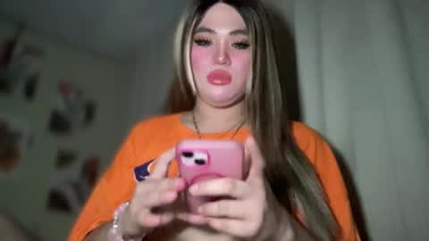 Rose Wilson online show from February 17, 1:53 pm