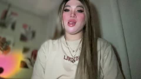 Rose Wilson online show from February 22, 7:34 am