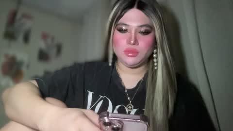 Rose Wilson online show from March 11, 5:38 am