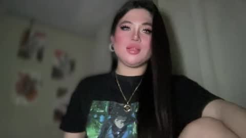 Rose Wilson online show from March 12, 2:56 pm