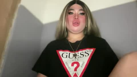 Rose Wilson online show from November 20, 5:02 pm