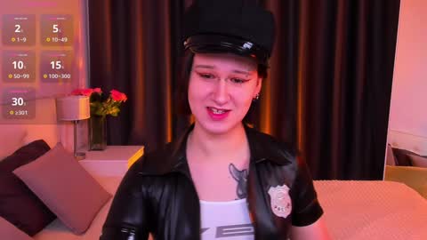 Snapshot of nicole_cidman chatting on February 5, 4:04 pm Nicole online show from February 5, 4:04 pm