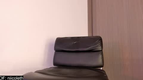 Nicoleth Mendez  online show from February 23, 3:20 am