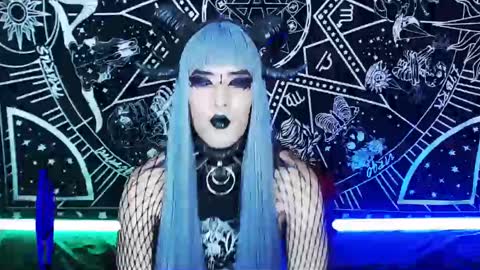 caroline online show from December 21, 3:58 am