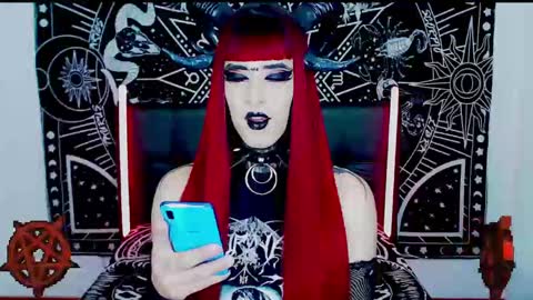 caroline online show from February 7, 2:19 am