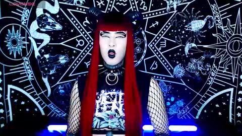 caroline online show from October 11, 12:46 am