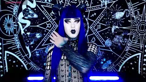 caroline online show from October 15, 5:07 am