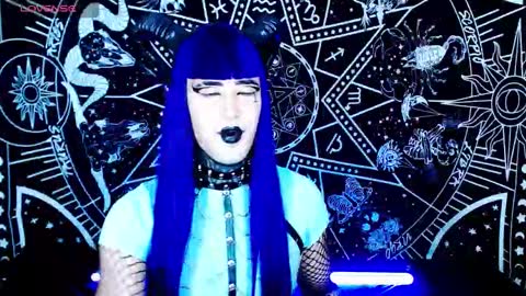 caroline online show from October 17, 5:11 am