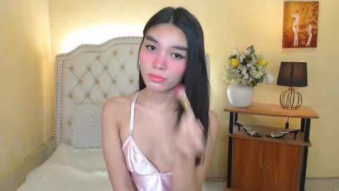 Snapshot of notaestheticallykyline chatting on December 5, 3:42 am Kyline online show from December 5, 3:42 am