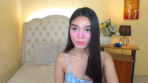 Snapshot of notaestheticallykyline chatting on December 19, 3:40 am Kyline online show from December 19, 3:40 am