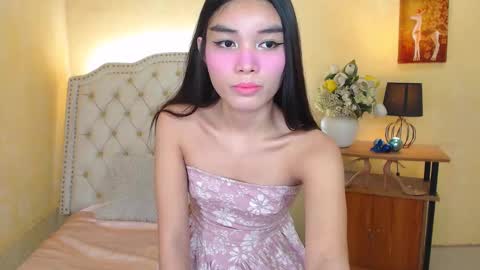 Snapshot of notaestheticallykyline chatting on December 22, 3:33 am Kyline online show from December 22, 3:33 am