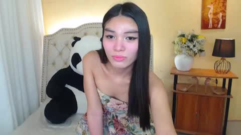 Snapshot of notaestheticallykyline chatting on January 22, 3:41 am Kyline online show from January 22, 3:41 am