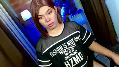 Miss OLIVIA online show from March 7, 9:59 am