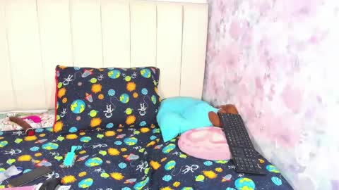Snapshot of pamela_and_eva chatting on January 20, 11:32 pm pamelaa Viscontty online show from January 20, 11:32 pm