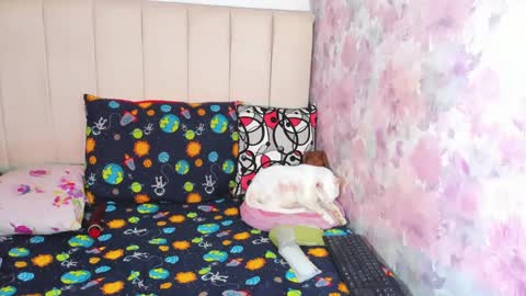 Snapshot of pamela_and_eva chatting on October 5, 10:31 pm pamelaa Viscontty online show from October 5, 10:31 pm