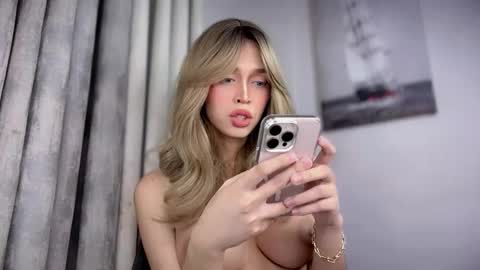 Tasty Alice online show from April 3, 2:26 pm