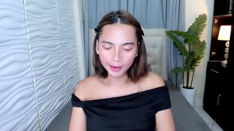 Snapshot of patricia_miller08 chatting on October 13, 10:05 am patricia_miller08 online show from October 13, 10:05 am