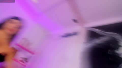 Paulina Belle online show from October 19, 3:04 pm