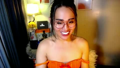 Angel Creamdensada online show from June 18, 3:29 am