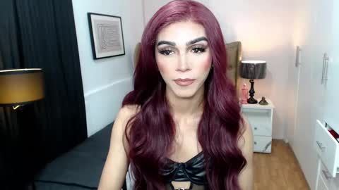 Pearl online show from January 15, 5:05 pm