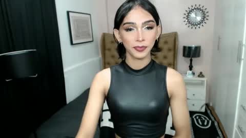 Pearl online show from February 2, 3:17 pm