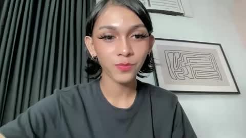 Pearl online show from February 4, 4:50 pm