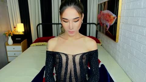 Snapshot of perfectstranger_ chatting on October 20, 1:20 am Chloe online show from October 20, 1:20 am
