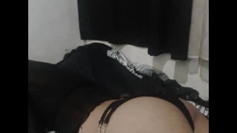 petitebigcock_69 online show from October 28, 8:12 am