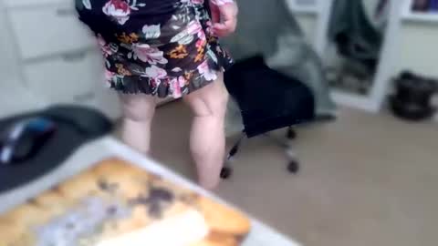 PatriceMakayla CD online show from December 4, 7:35 am