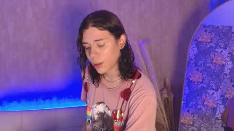 cris online show from February 15, 4:30 am