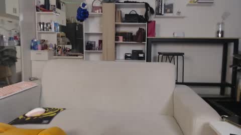 Snapshot of plasticgirll chatting on March 8, 2:51 pm plasticgirll online show from March 8, 2:51 pm