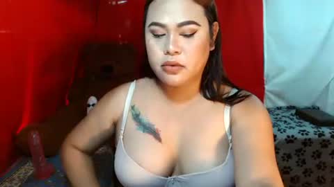 prettydiannara online show from February 25, 5:01 am