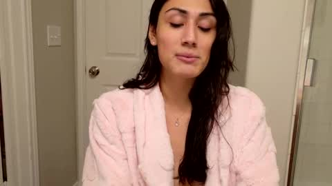 Prinxessally online show from February 12, 6:51 pm