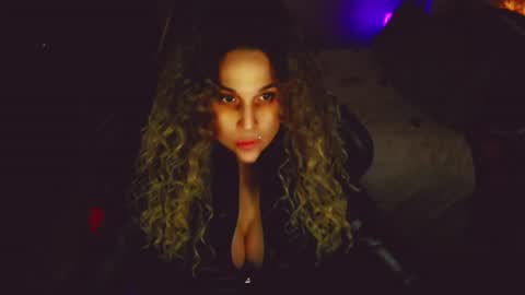 Kitty online show from July 6, 3:03 pm