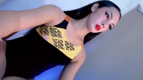 Snapshot of queen_danaya chatting on September 30, 7:08 am queen_danaya online show from September 30, 7:08 am