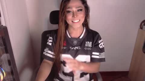 Snapshot of queen_of_all_queens chatting on September 21, 3:45 am samantha online show from September 21, 3:45 am