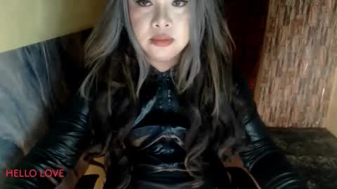 kesh online show from November 10, 11:00 am