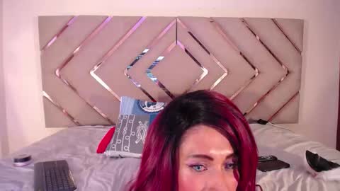 RAVEN FOXTER online show from November 15, 9:07 am